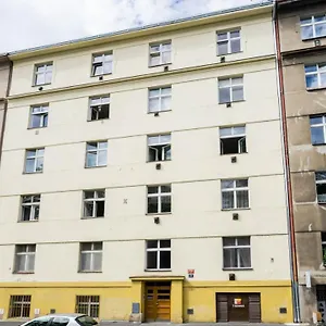 Prison - Get Locked Up In Centre Of Apartamento